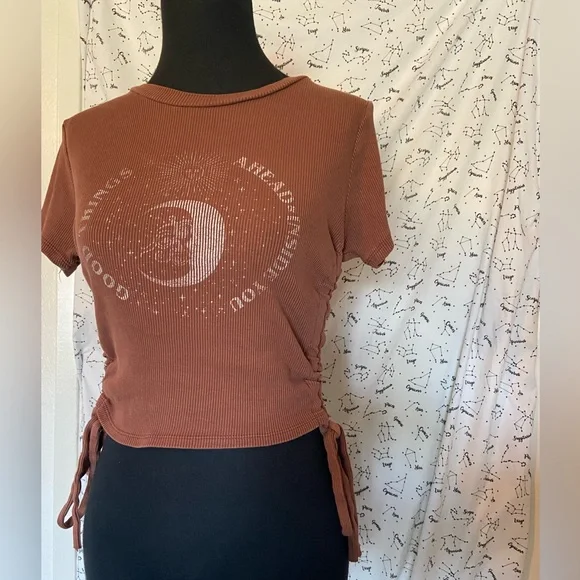 Celestial Cropped Self Tie Top - Picture 7 of 7